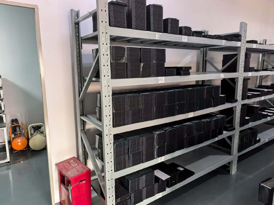 Stock cartons