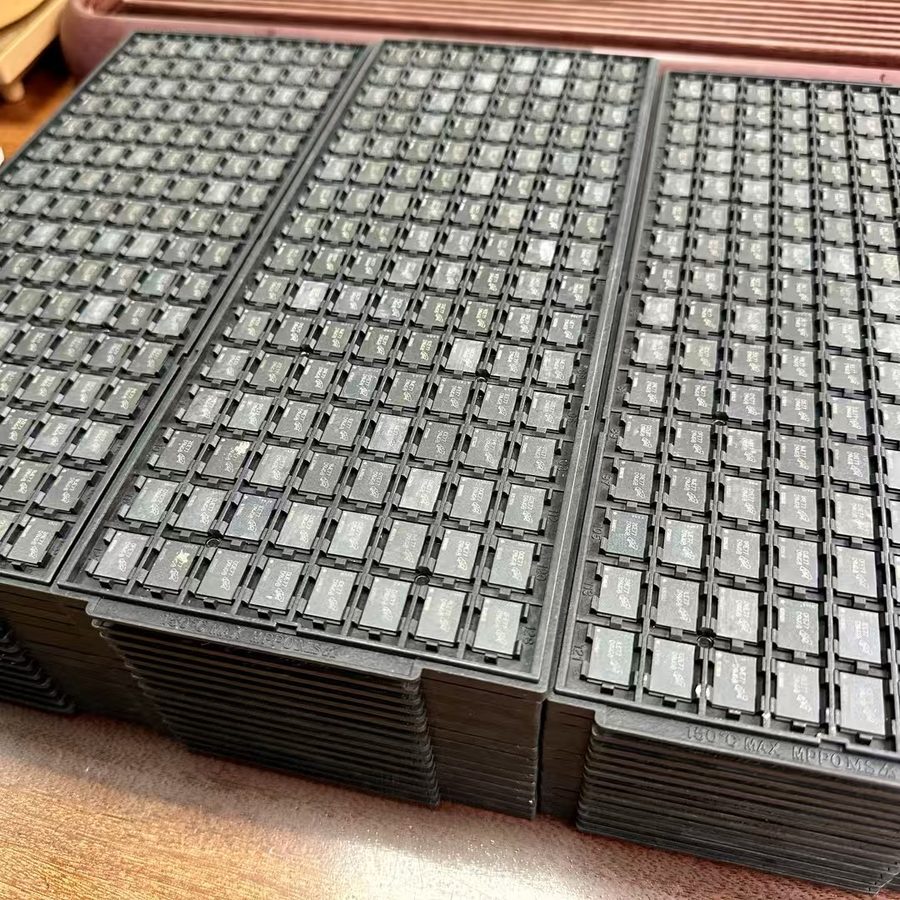 Memory chip trays close-up